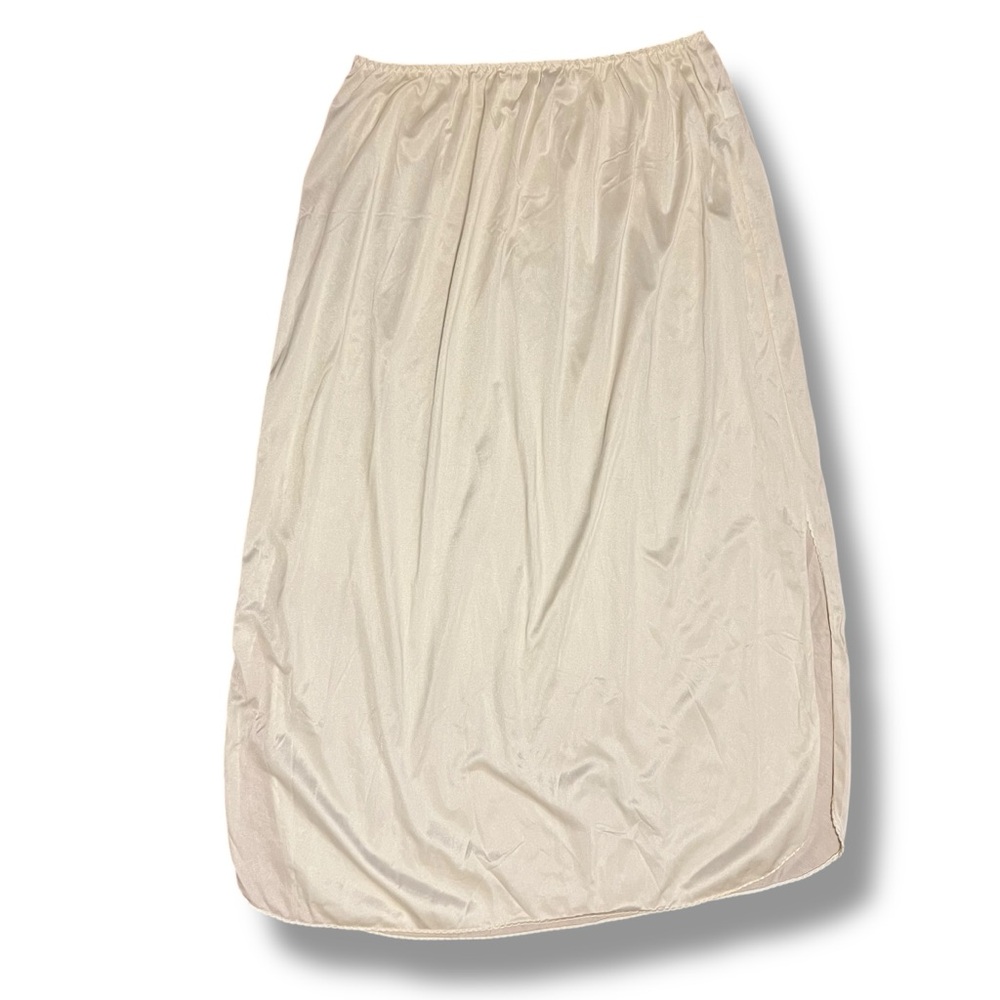 Vintage Vanity Fair Slip Skirt w/Scallop Lace Trim FINAL PRICE- bundle to save